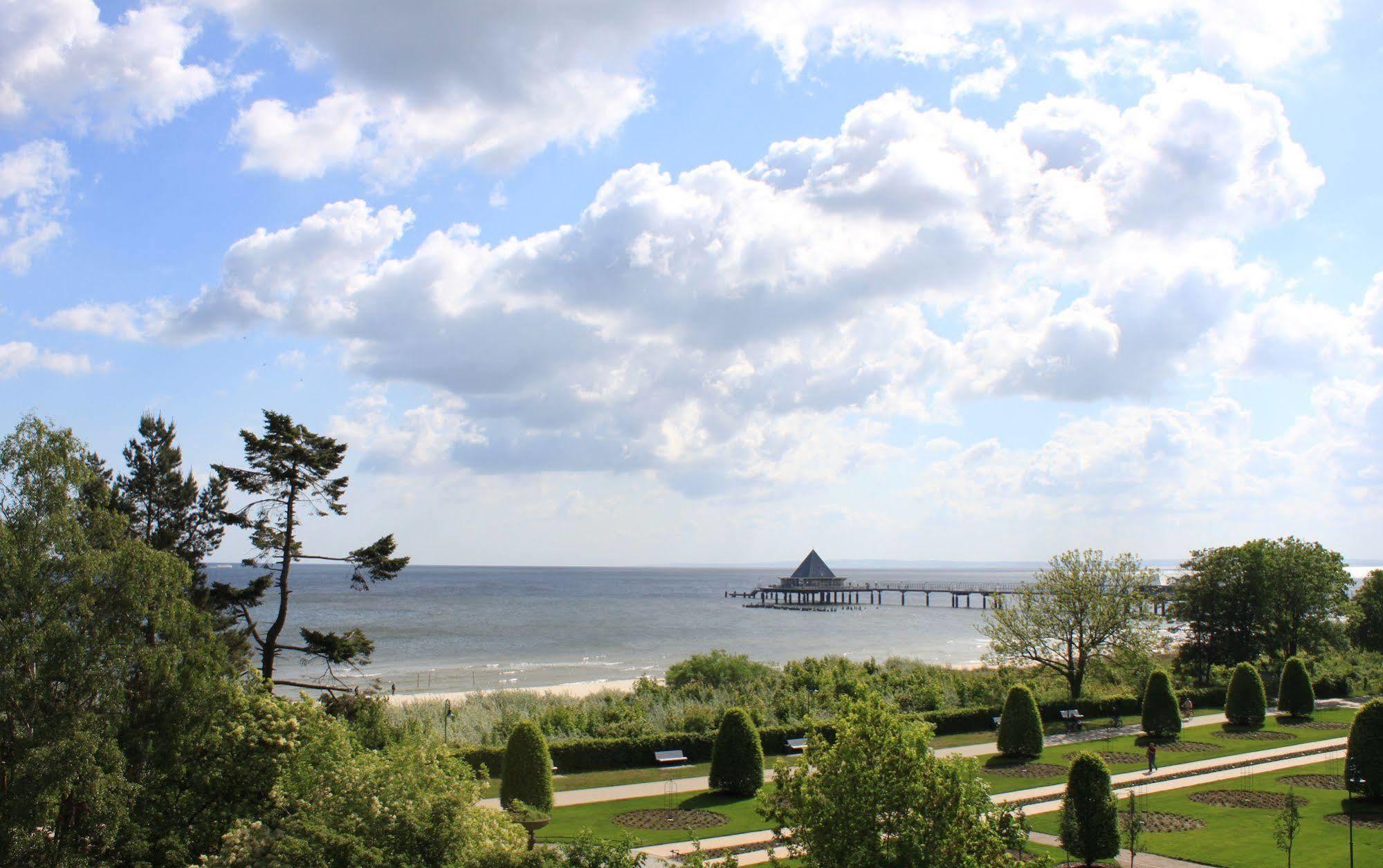 Strandhotel Ostseeblick Heringsdorf  Eksteriør bilde